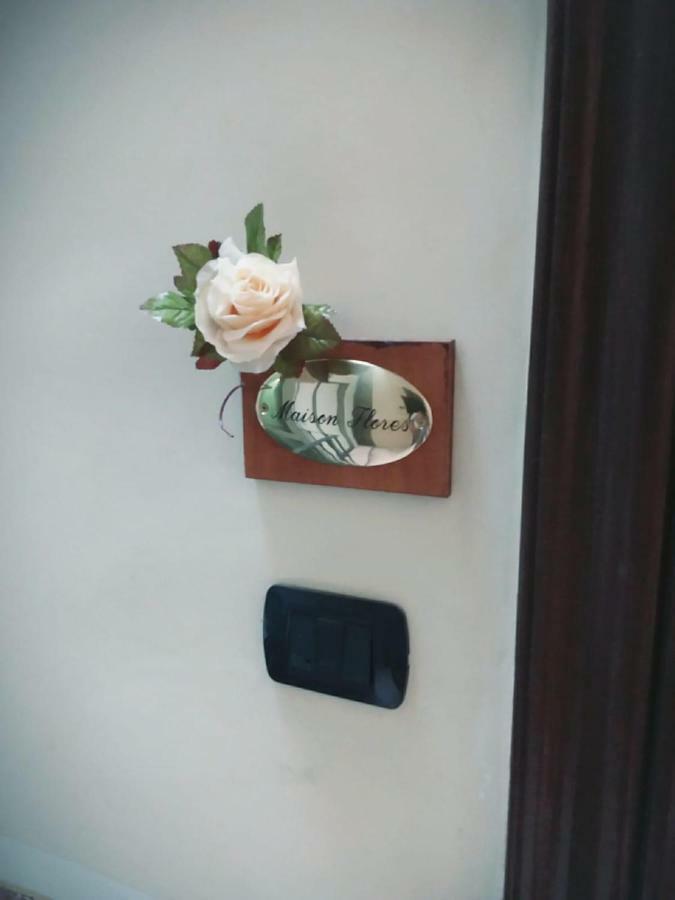 Maison Flores Bari Exteriör bild