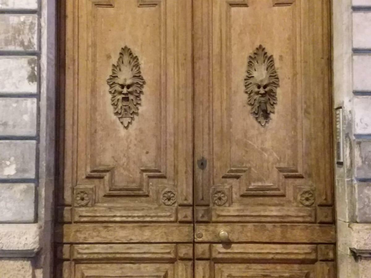 Maison Flores Bari Exteriör bild