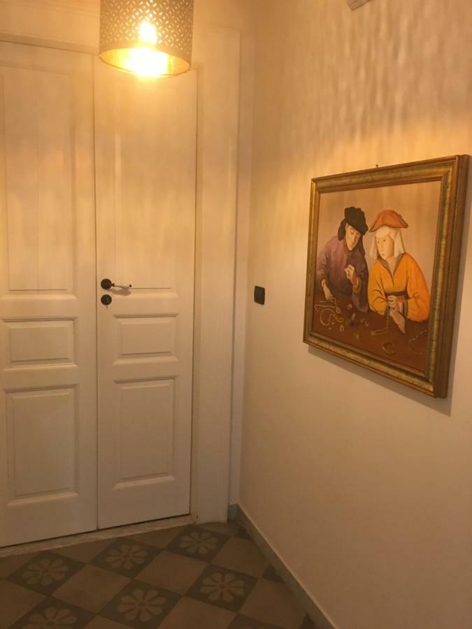Maison Flores Bari Exteriör bild